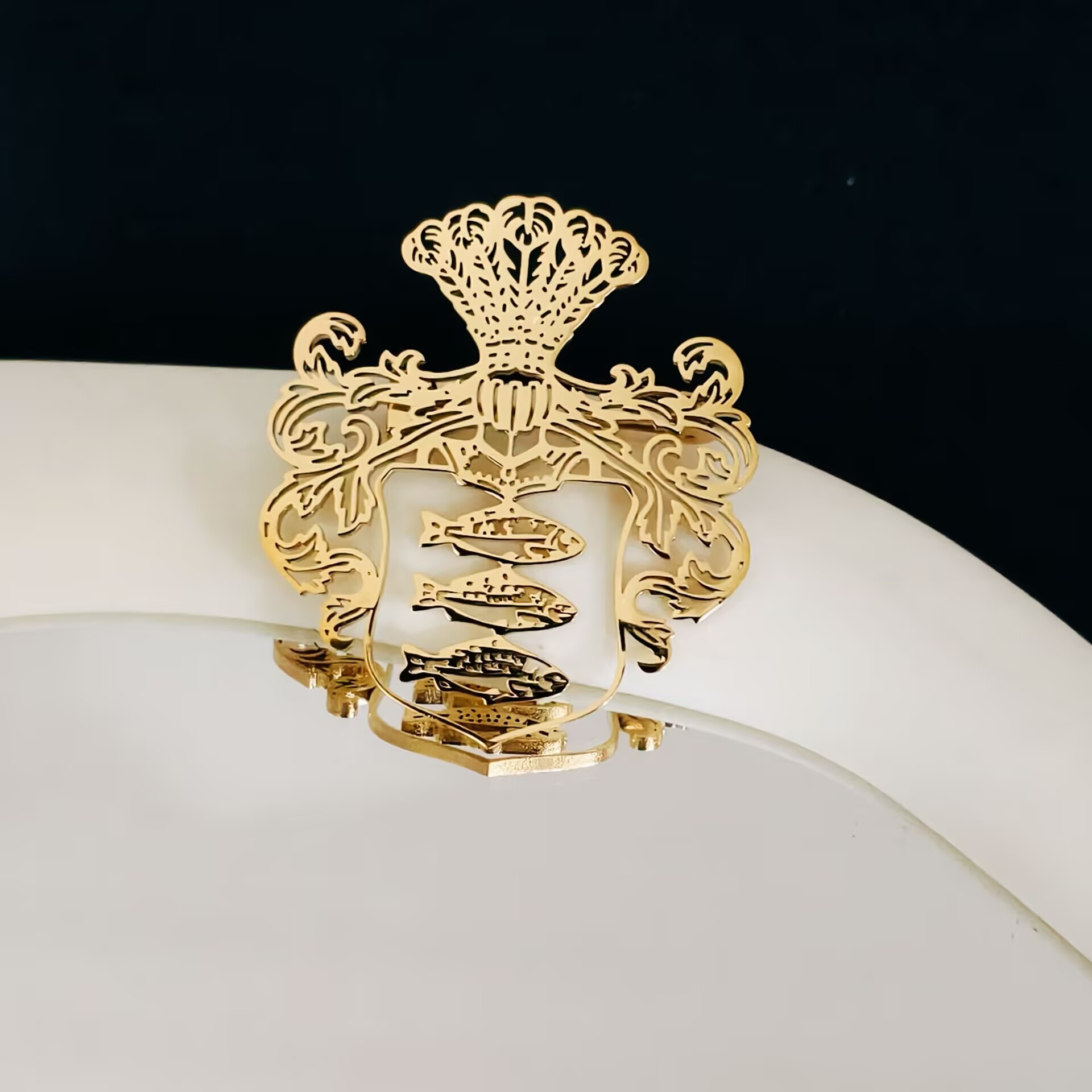 دبوس زينة مخصص من الفولاذ المق - مراجعة Tuxedo Lapel Pin وسعره